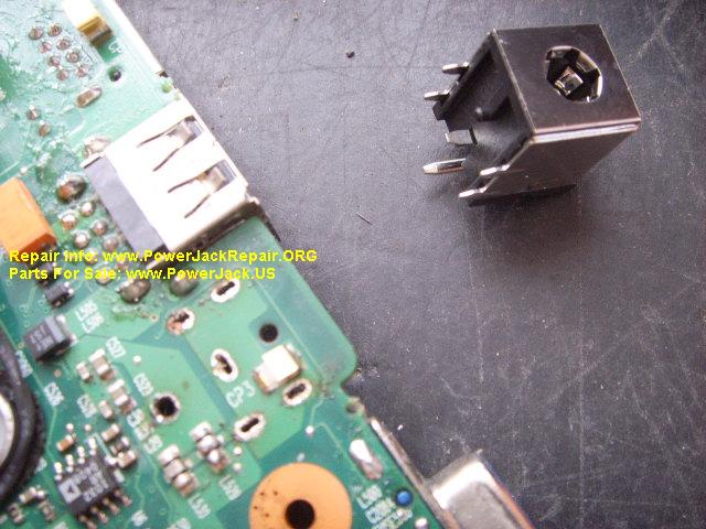 Toshiba Satellite A65-S1064 PSA60U-024015