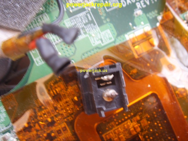 satellite m305d-s48331 toshiba dc jack repair socket port replacement