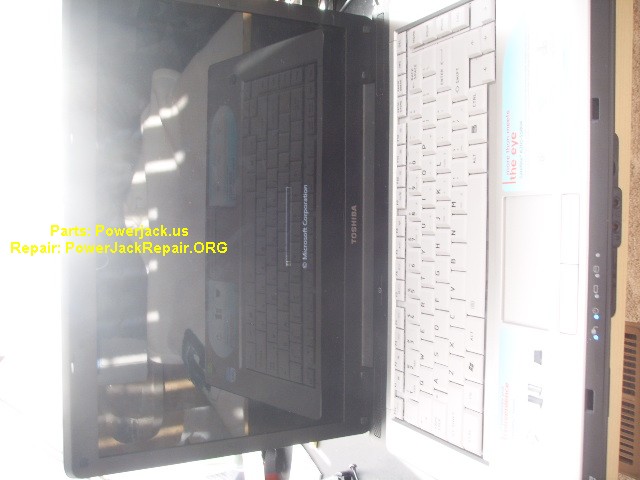 satellite a205-s5804 model of toshiba port connector socket dc jack