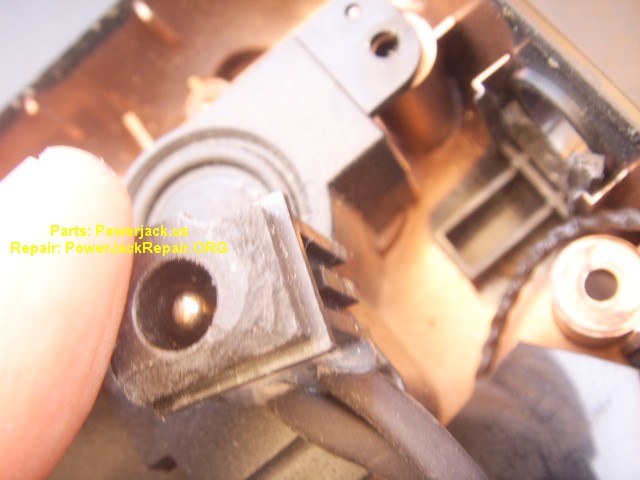 satellite a215-s5815 model of toshiba port connector socket dc jack
