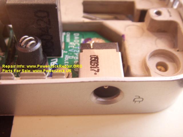 Compaq Presario M2000