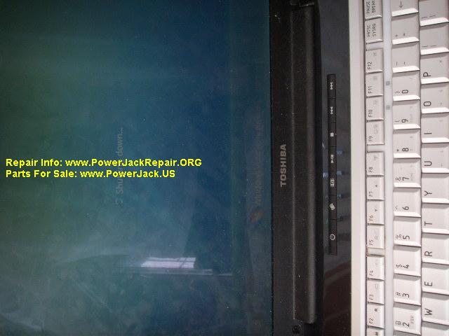 Toshiba Satellite A215-S7437