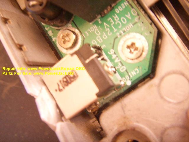 Compaq Presario M2000 M2108US